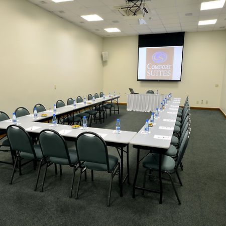 Comfort Suites Vitoria Bagian luar foto